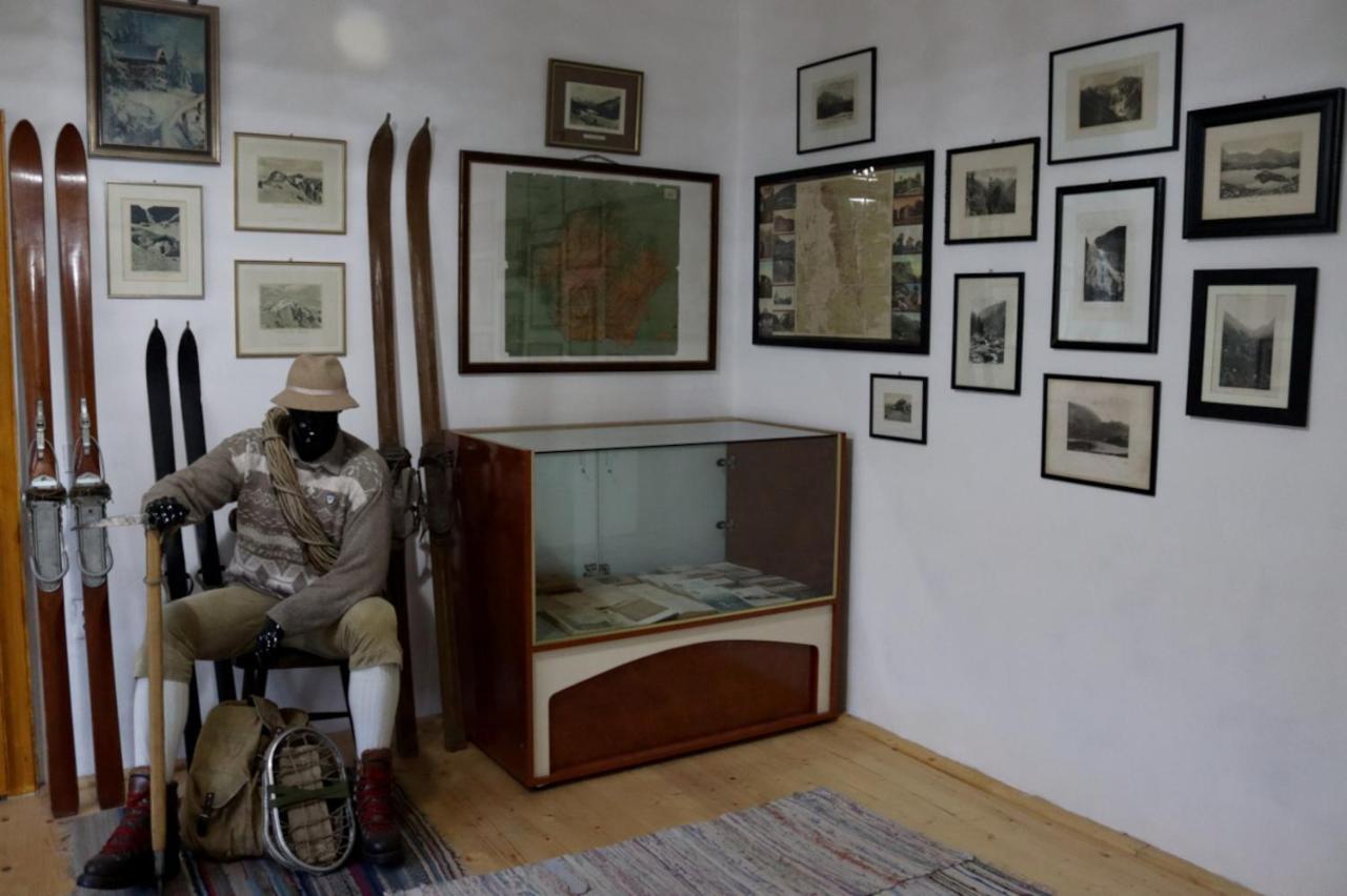 Galeria Turismului Montan Guest House Cîrţişoara Екстериор снимка